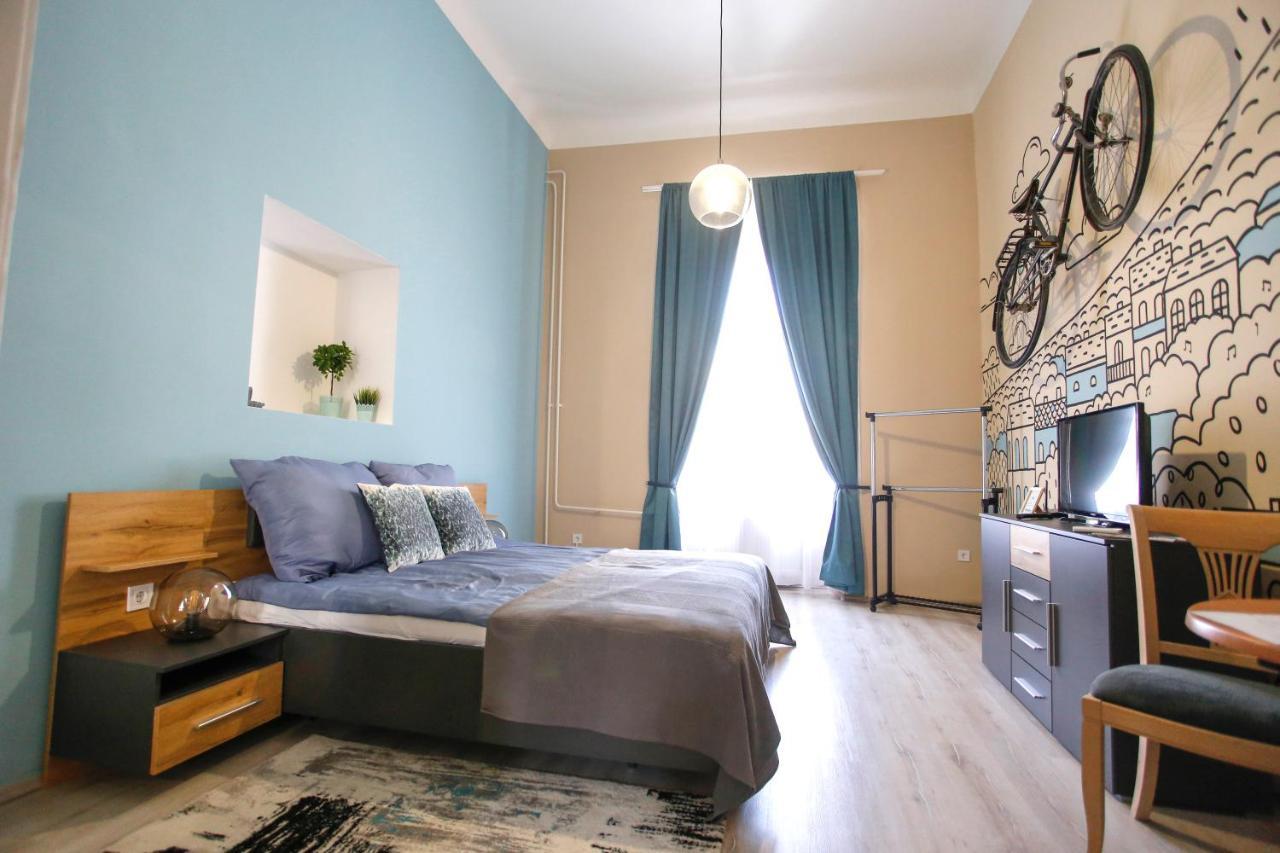 Urania Apartmanhaz Eger Exterior foto